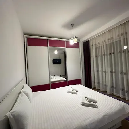 Tudor Central Mihai Viteazu Square Appartement *